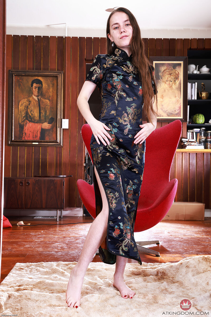 Камилла, 24